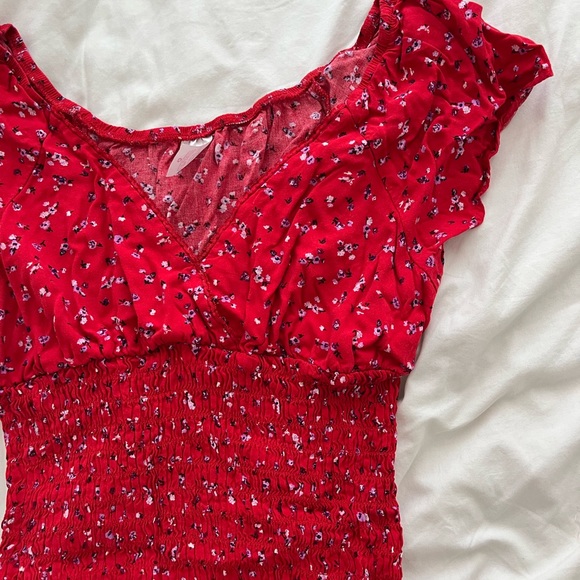 No Boundaries Junior Smocked Dress - Picture 4 of 6